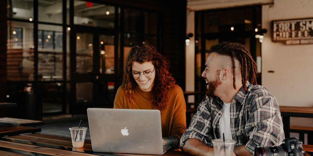Avioehdon voi tehdä netissä tietokoneella